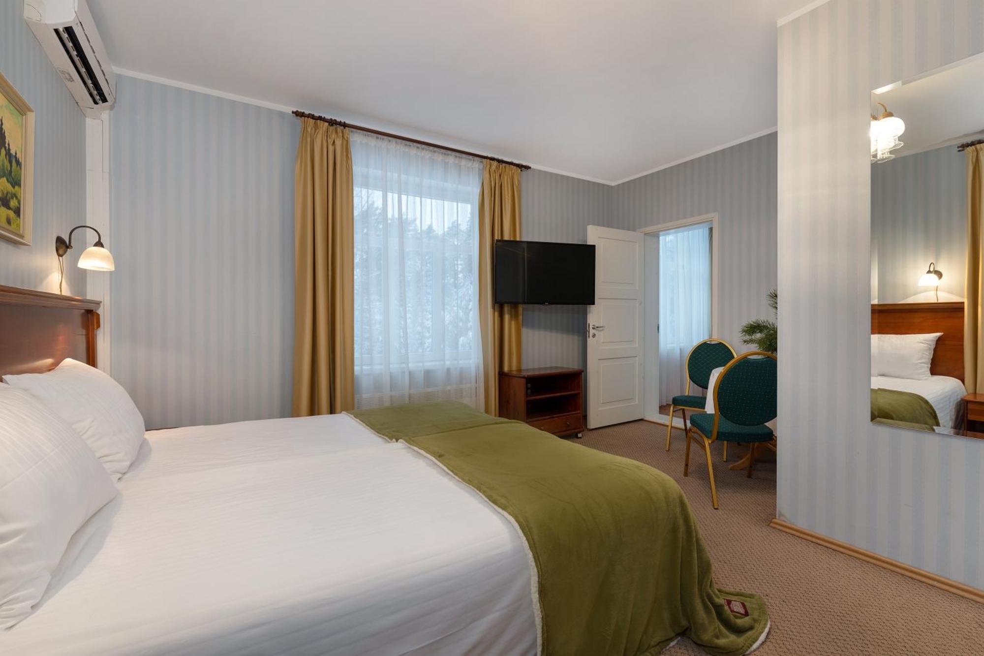 Verevi Motel Elva Quarto foto